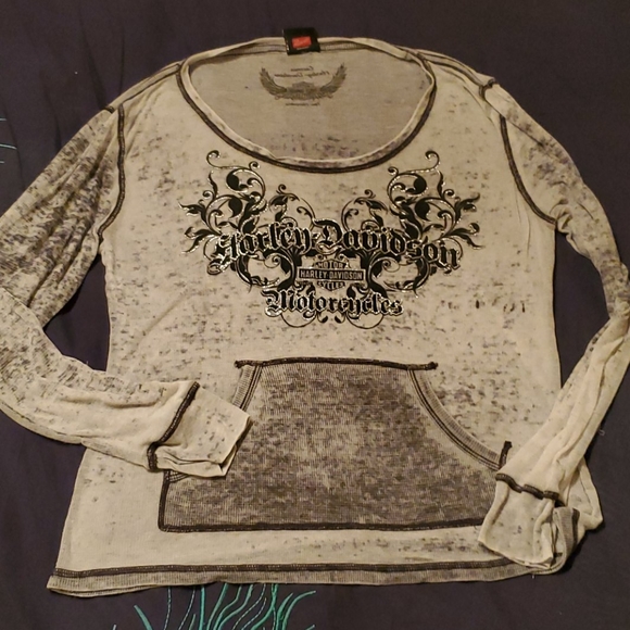 Harley Davidson front pocket sheer pullover
